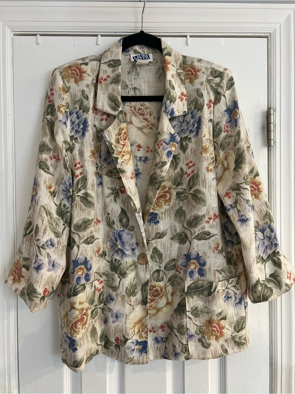 Vintage 1980’s Grandmacore Floral Linen-Blend Blazer Jacket - Cream Multicolor